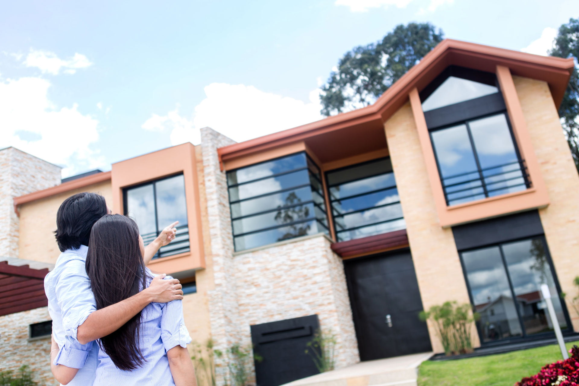 Couple Looking at house